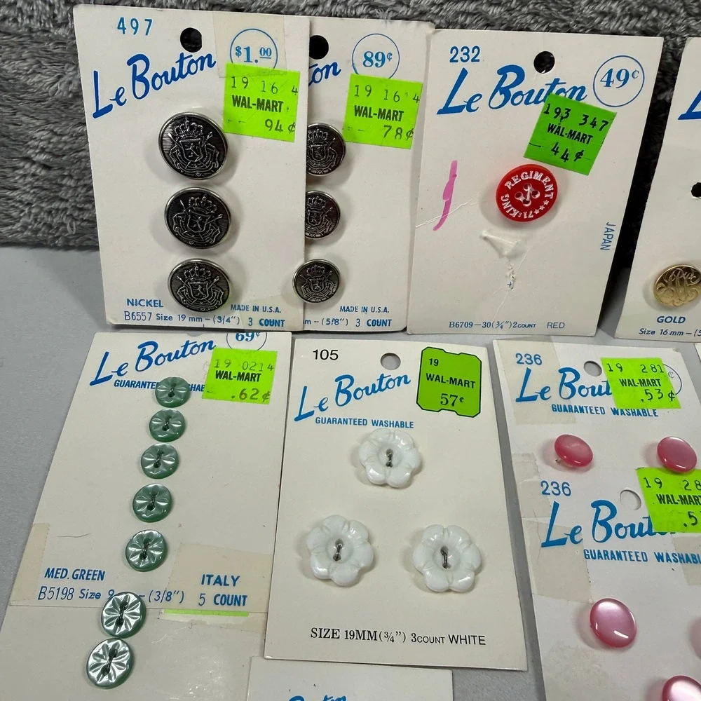 Vintage Le Bouton Sewing Buttons Lot of 58 Novelty Stars Ducks Pearl Floral